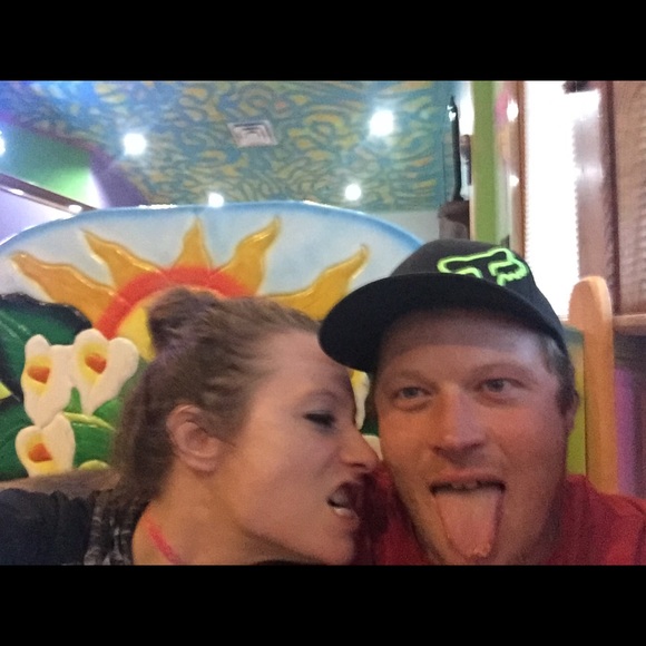 Meet your Posher, Ashley - Picture 5 of 6